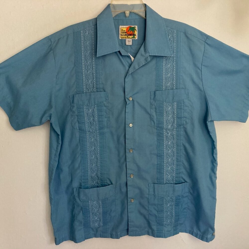 Men's Vintage Guayabera  - Large, Blue Embroidered Short Sleeve Shirt